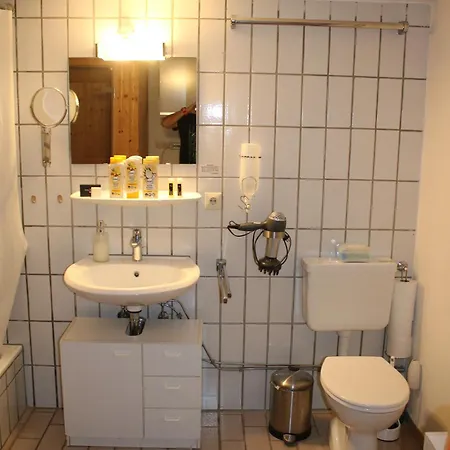 Souterain 19 Min Zu Fuss Downtown Appartamento